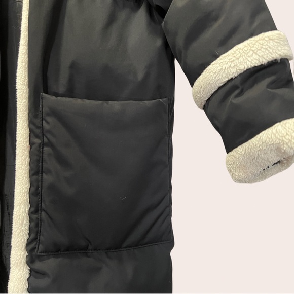 *SALE* Black Borg Contrast Long Line Puffer Coat || MISSGUIDED || US6 - Picture 4 of 6